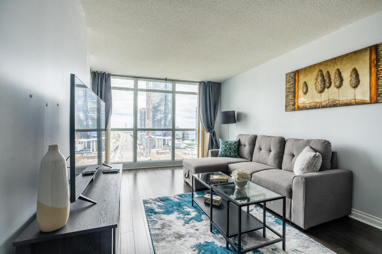 Globalstay Yonge St Condos Τορόντο Εξωτερικό φωτογραφία
