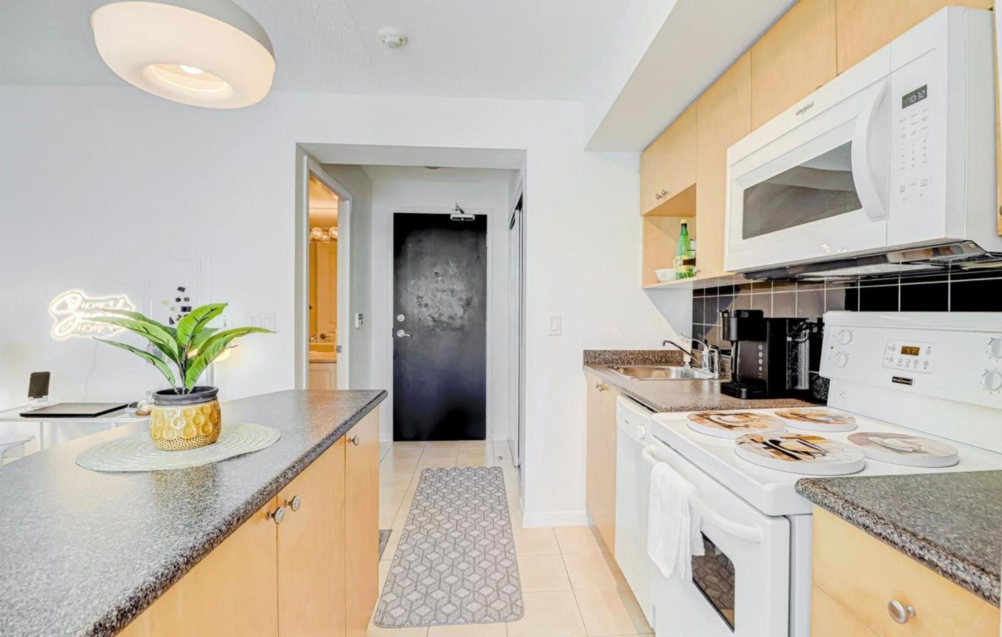 Globalstay Yonge St Condos Τορόντο Εξωτερικό φωτογραφία
